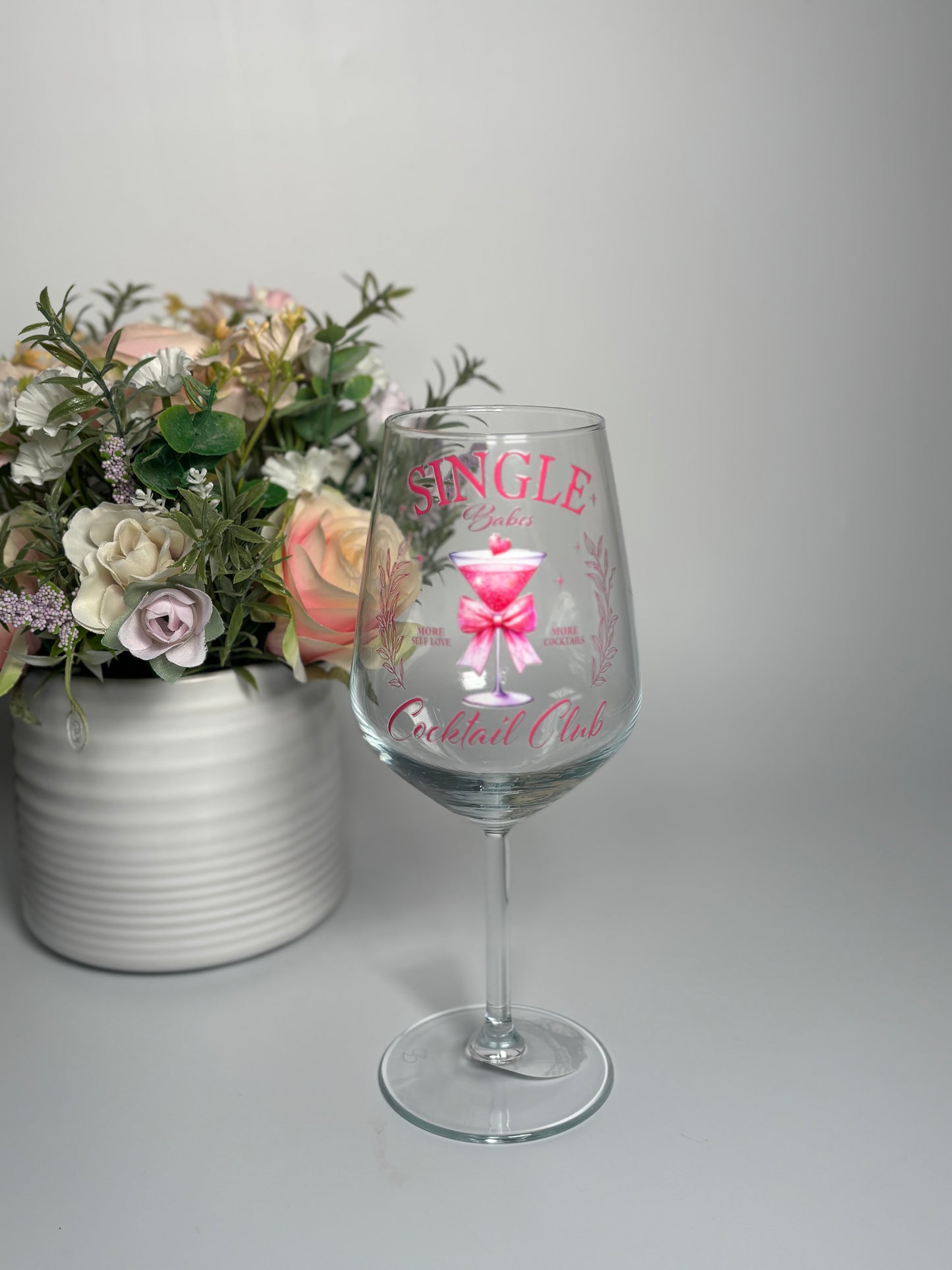 Single Babes Cocktail Club Wine Glass