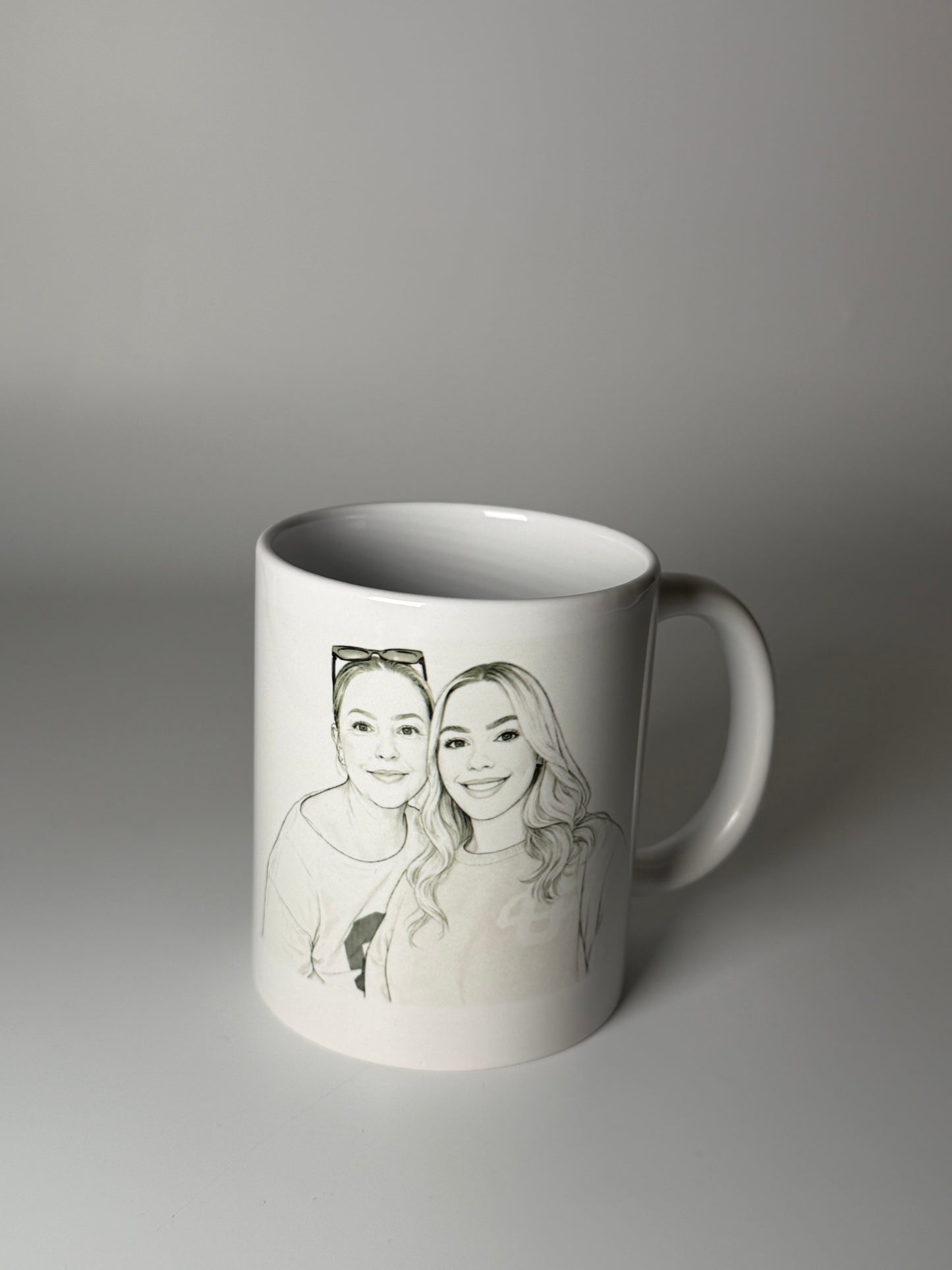 Personalised Fine Line Portrait Mug – Custom Mother & Daughter Illustration Gift