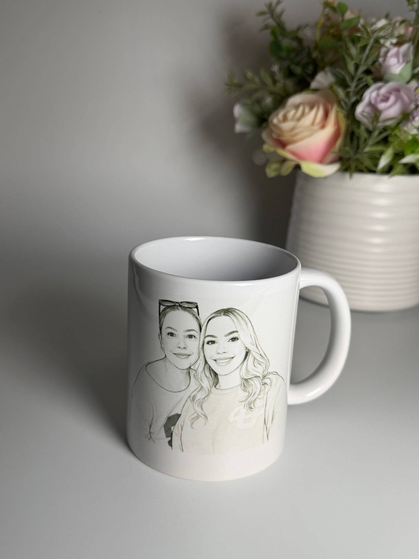 Personalised Fine Line Portrait Mug – Custom Mother & Daughter Illustration Gift